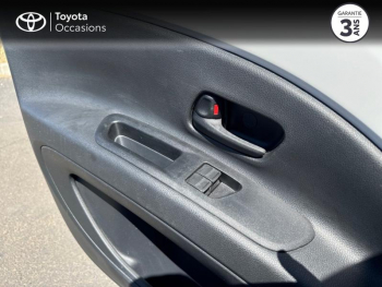 Photo 21 du bon plan TOYOTA Aygo X 1.0 VVT-i 72ch Active occasion à 13290 €
