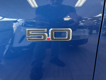 Photo 19 du bon plan FORD Mustang Fastback 5.0 V8 446ch GT BVA10 occasion à 79860 €