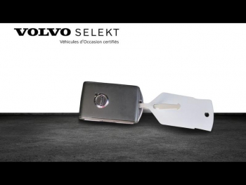 Photo 8 du bon plan VOLVO XC60 B4 AdBlue 197ch Plus Style Dark Geartronic occasion à 42890 €