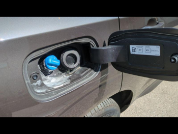 Photo 20 du bon plan VOLVO XC60 B4 AdBlue 197ch Plus Style Dark Geartronic occasion à 42890 €