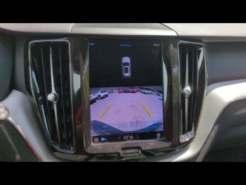 Photo 26 du bon plan VOLVO XC60 B4 AdBlue 197ch Plus Style Dark Geartronic occasion à 42890 €
