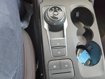 Photo 22 du bon plan FORD Kuga 2.5 Duratec 190ch FHEV E85 ST-Line BVA occasion à 29990 €