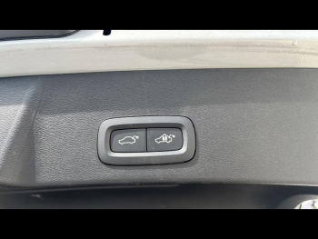Photo 12 du bon plan VOLVO XC40 B3 163ch Ultra DCT 7 occasion à 37900 €