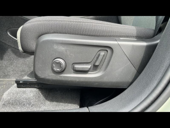 Photo 15 du bon plan VOLVO XC40 B3 163ch Plus DCT 7 occasion à 34900 €