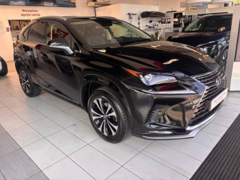 Photo 2 du bon plan LEXUS NX 300h 2WD Design MY21 occasion à 30990 €