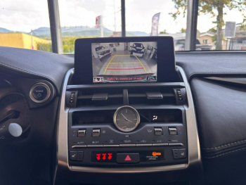 Photo 20 du bon plan LEXUS NX 300h 2WD Design MY21 occasion à 30990 €