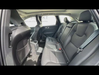 Photo 11 du bon plan VOLVO XC60 T6 Hybride Rechargeable 253 + 145ch Plus Style Dark Geartronic 8 AWD occasion à 55900 €