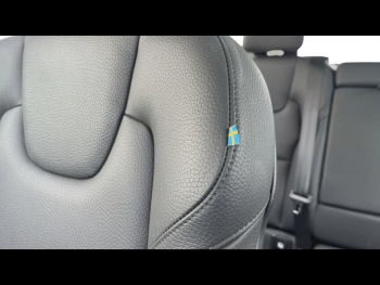 Photo 22 du bon plan VOLVO XC60 T6 Hybride Rechargeable 253 + 145ch Plus Style Dark Geartronic 8 AWD occasion à 55900 €