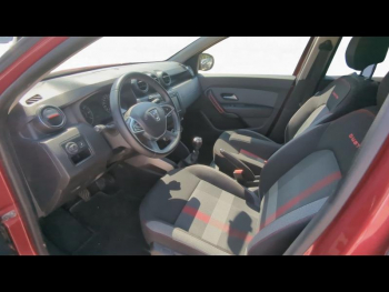 Photo 10 du bon plan DACIA Duster 1.3 TCe 150ch FAP Techroad 4x2 occasion à 13990 €