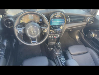Photo 3 du bon plan MINI Cabrio Cooper S 178ch Edition Premium Plus BVA7 occasion à 35890 €
