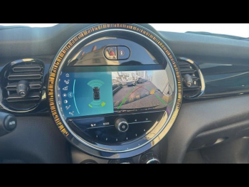 Photo 10 du bon plan MINI Cabrio Cooper S 178ch Edition Premium Plus BVA7 occasion à 35890 €