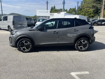 Photo 8 du bon plan PEUGEOT 2008 II Ph2 1.2 Hybrid 145ch Allure e-DCS6 occasion à 26990 €