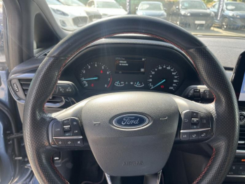 Photo 22 du bon plan FORD Fiesta 1.0 Flexifuel 95ch ST-Line 5p occasion à 15490 €
