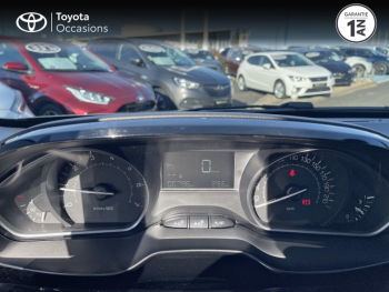 Photo 14 du bon plan PEUGEOT 2008 1.2 PureTech 130ch E6.c Style S&S occasion à 9900 €