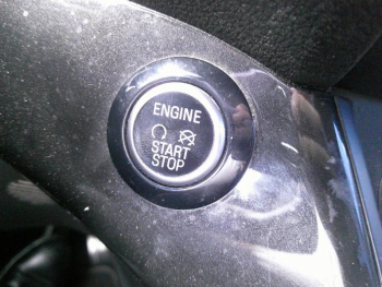 Photo 13 du bon plan FORD Kuga 1.5 Flexifuel-E85 150ch Stop&Start ST-Line 170g 4x2 Euro6.2 occasion à 18900 €