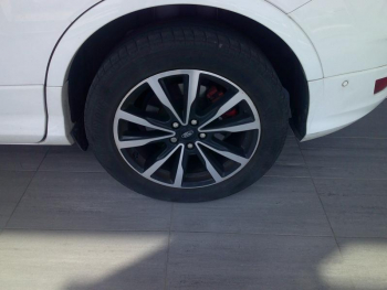 Photo 19 du bon plan FORD Kuga 1.5 Flexifuel-E85 150ch Stop&Start ST-Line 170g 4x2 Euro6.2 occasion à 18900 €