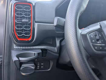 Photo 5 du bon plan FORD Ranger VUL 3.0 EcoBoost V6 292ch Stop&Start Double Cabine Raptor BVA10 occasion à 79900 €