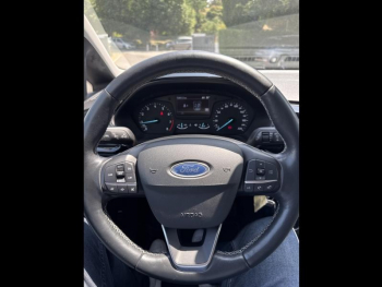 Photo 12 du bon plan FORD Fiesta 1.0 EcoBoost 125ch mHEV Titanium 5p occasion à 12990 €