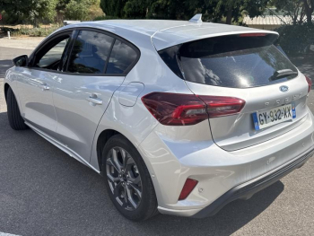 Photo 5 du bon plan FORD Focus 1.0 Flexifuel mHEV 125ch ST-Line X occasion à 26590 €