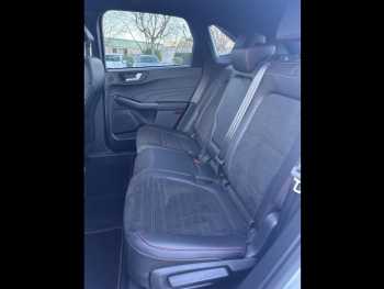 Photo 8 du bon plan FORD Kuga 2.5 Duratec 225ch PHEV ST-Line X BVA BLACK PACK occasion à 36850 €