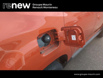 Photo 18 du bon plan DACIA Duster 1.3 TCe 150ch FAP  Journey 4x2 EDC occasion à 20900 €