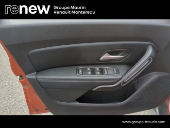 Photo 23 du bon plan DACIA Duster 1.3 TCe 150ch FAP  Journey 4x2 EDC occasion à 20900 €