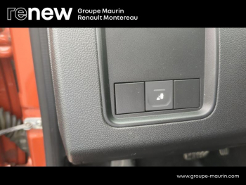 Photo 25 du bon plan DACIA Duster 1.3 TCe 150ch FAP  Journey 4x2 EDC occasion à 20900 €