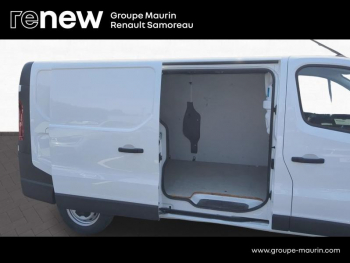 Photo 9 du bon plan RENAULT Trafic Fg VUL L2H1 3T 2.0 Blue dCi 130ch Grand Confort E6E occasion à 22900 €