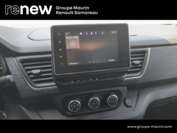 Photo 19 du bon plan RENAULT Trafic Fg VUL L2H1 3T 2.0 Blue dCi 130ch Grand Confort E6E occasion à 22900 €