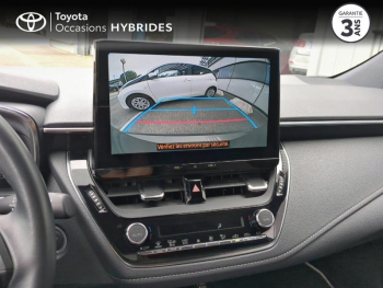 Photo 15 du bon plan TOYOTA Corolla 1.8 140ch Design MY23 occasion à 24900 €