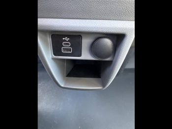 Photo 14 du bon plan FORD Transit Custom Fg VUL 280 L1H1 2.0 EcoBlue 136ch Trend occasion à 30850 €