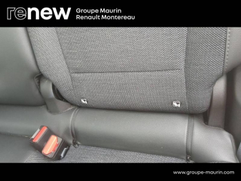 Photo 22 du bon plan RENAULT Captur 1.6 E-Tech hybride 145ch Rive Gauche occasion à 23990 €
