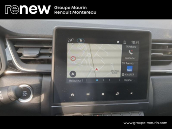 Photo 30 du bon plan RENAULT Captur 1.6 E-Tech hybride 145ch Rive Gauche occasion à 23990 €