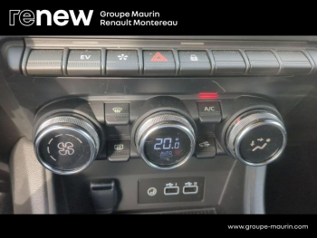 Photo 31 du bon plan RENAULT Captur 1.6 E-Tech hybride 145ch Rive Gauche occasion à 23990 €