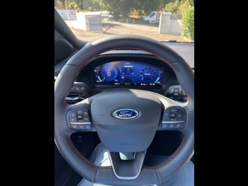 Photo 14 du bon plan FORD Puma 1.0 EcoBoost 125ch S&S mHEV ST-Line Powershift occasion à 23890 €