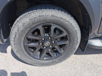Photo 19 du bon plan TOYOTA Hilux VUL 2.8 D-4D X-Tra Cabine Invincible 4WD BVA RC23 occasion à 40990 €