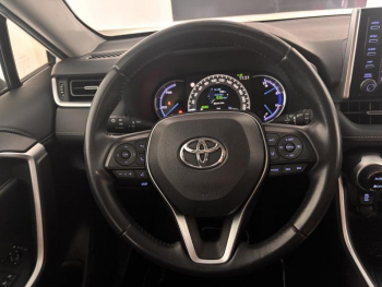 Photo 22 du bon plan TOYOTA RAV4 Hybride 218ch Dynamic 2WD MY20 occasion à 26490 €