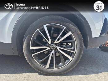 Photo 16 du bon plan TOYOTA C-HR 2.0 Hybride Rechargeable 225ch Collection NG23 occasion à 40990 €