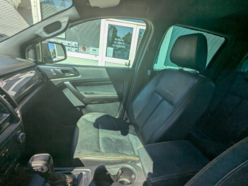 Photo 24 du bon plan FORD Ranger VUL 2.0 TDCi 213ch Double Cabine Wildtrak BVA10 occasion à 32429 €