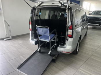 Photo 6 du bon plan FORD Grd Tourneo Connect 2.0 EcoBlue 122ch Titanium DSG7 equipement PMR (handicapÃ©) avec rampe occasion à 38990 €