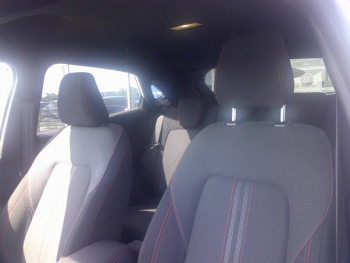 Photo 14 du bon plan FORD Puma 1.0 EcoBoost Hybrid 125ch ST-Line S&S occasion à 25591 €