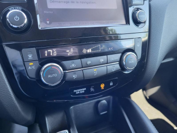 Photo 23 du bon plan NISSAN Qashqai 1.2L DIG-T 115ch N-Connecta occasion à 12490 €