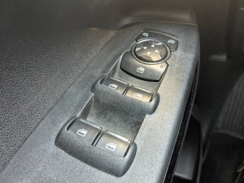 Photo 16 du bon plan FORD EcoSport 1.0 EcoBoost 125ch Active 6cv avec Kit ethanol Biomotors occasion à 18943 €