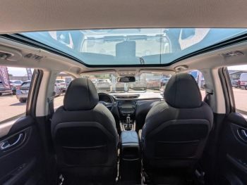 Photo 20 du bon plan NISSAN Qashqai 1.3 DIG-T 140ch N-Connecta Euro6d-T occasion à 15980 €
