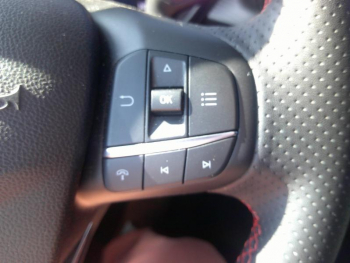 Photo 15 du bon plan FORD Kuga 2.5 Duratec 180ch Hybrid FlexiFuel ST-Line X Powershift occasion à 32900 €