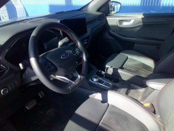 Photo 21 du bon plan FORD Kuga 2.5 Duratec 180ch Hybrid FlexiFuel ST-Line X Powershift occasion à 32900 €
