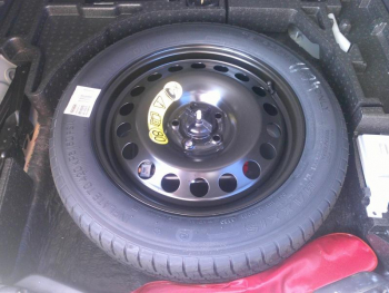 Photo 28 du bon plan FORD Kuga 2.5 Duratec 180ch Hybrid FlexiFuel ST-Line X Powershift occasion à 32900 €