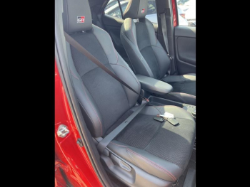 Photo 9 du bon plan TOYOTA Yaris Cross 116h GR Sport MY22 occasion à 25990 €