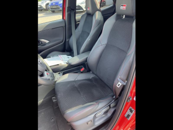 Photo 10 du bon plan TOYOTA Yaris Cross 116h GR Sport MY22 occasion à 25990 €