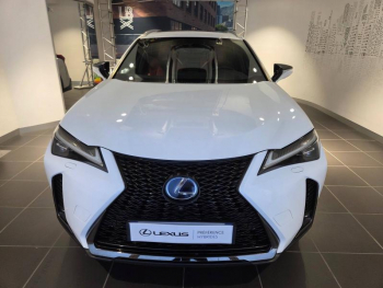 Photo 2 du bon plan LEXUS UX 250h 4WD F SPORT Executive MY19 occasion à 26990 €